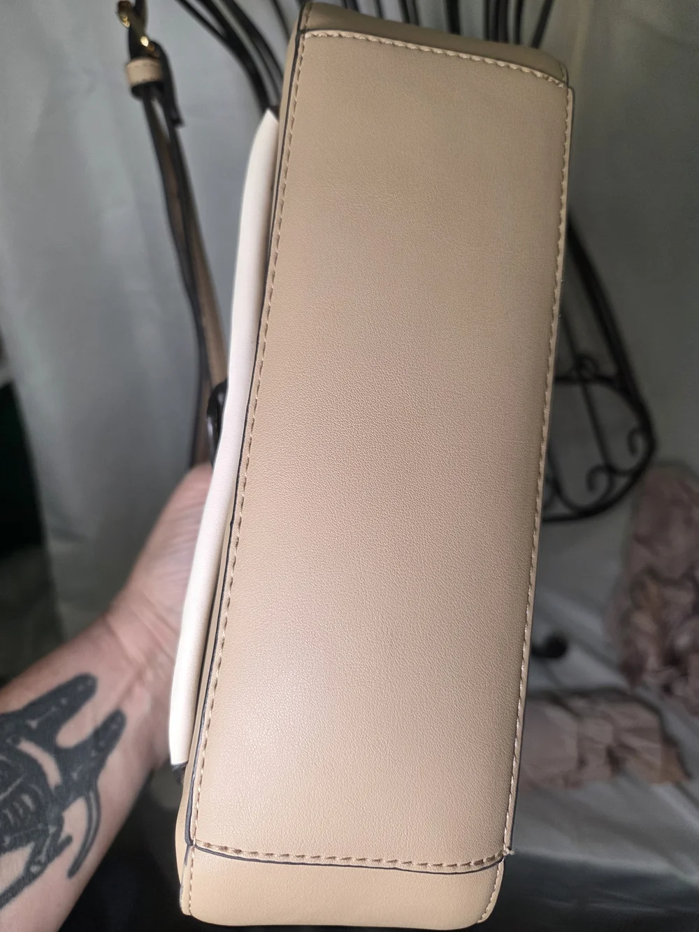 P76. Nanette Lepore Beige Cream Snake-Print Shoulder Bag NWOT